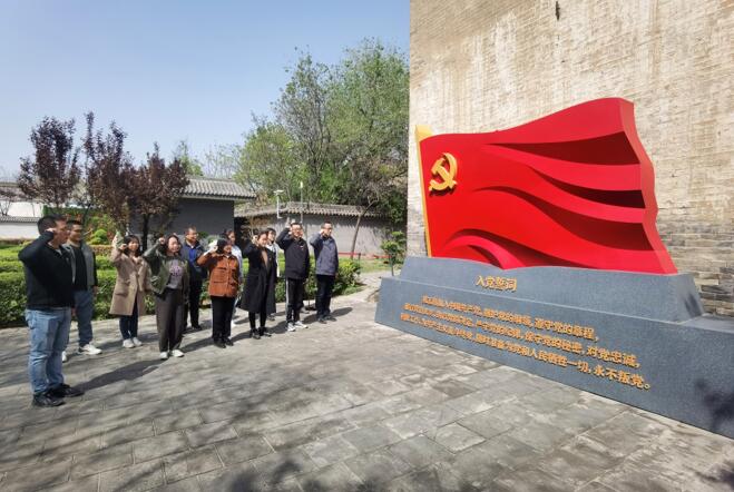 QQ截图20230411092315.jpg QQ截图20230411092315.jpg